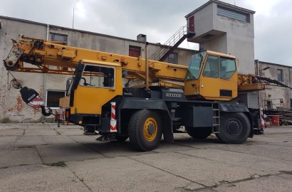 Автокран 25 тонн Liebherr LTM 1025